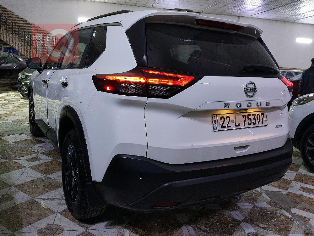 Nissan Rogue